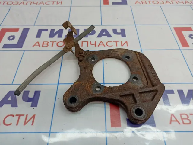 Скоба суппорта заднего левого Chevrolet Cruze (J300) 12778853.