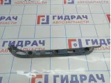 Направляющая заднего бампера правая Chevrolet Cruze (J300) 94833089. Дефекты.