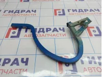 Петля крышки багажника правая Chevrolet Cruze (J300) 96990273.