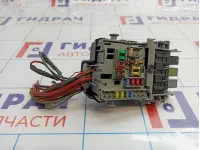Блок предохранителей салонный Chevrolet Cruze (J300) 13222786.