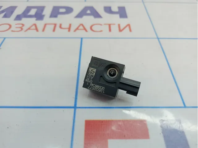 Датчик AIR BAG Chevrolet Cruze (J300) 13502577.