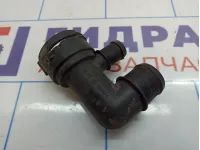 Фланец системы охлаждения Chevrolet Cruze (J300) .