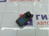 Кнопка стеклоподъемника передняя правая Chevrolet Cruze 13305370