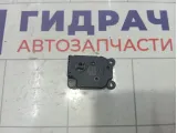 Моторчик заслонки отопителя (печки) Chevrolet Cruze 13372987