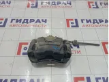 Суппорт тормозной передний левый Chevrolet Cruze 13301189