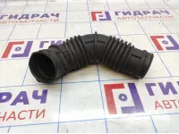 Патрубок воздушного фильтра Chevrolet Cruze 13308302.