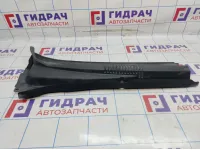 Решетка стеклооч. (планка под лобовое стекло) правая Chevrolet Cruze 95967374.