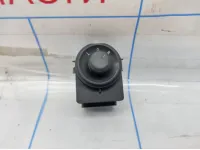 Переключатель регулировки зеркал Chevrolet Cruze 13272182.