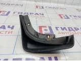 Брызговик задний правый Chevrolet Cruze . Царапины.