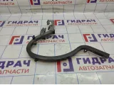 Петля крышки багажника левая Chevrolet Cruze 96990272.