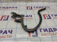 Петля крышки багажника правая Chevrolet Cruze 96990273.