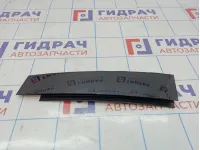 Накладка двери задней правой Chevrolet Cruze 94563604. Вертикальная. В пленке.