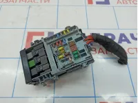 Блок предохранителей Chevrolet Cruze 13222786.