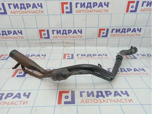 Горловина топливного бака Chevrolet Cruze 13260936. Коррозия.