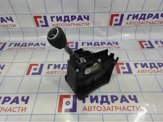 Кулиса КПП Chevrolet Cruze 25186986. Потертости на рукоятке.