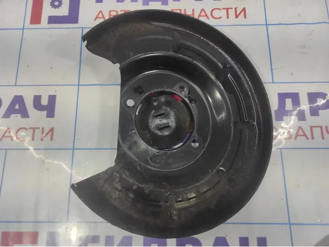 Пыльник тормозного диска Chevrolet Cruze 13330138. Задний правый.