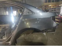 Крыло заднее левое Chevrolet Cruze 95218141. Сколы.