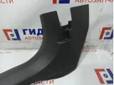 Накладка порога переднего правого внутренняя Chevrolet Cruze 95952074.