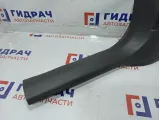 Накладка порога переднего правого внутренняя Chevrolet Cruze 95952074.