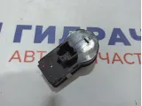Переключатель света фар Chevrolet Cruze 13301752.