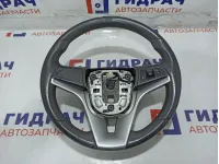 Рулевое колесо Chevrolet Cruze 13307017. Потертости.