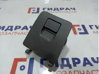 Крышка блока предохранителей Chevrolet Cruze 96990280. Бардачок.
