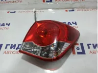 Фонарь задний наружный правый Chevrolet Cruze 95965224.