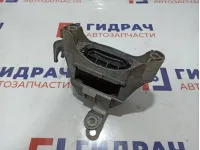 Опора двигателя правая Chevrolet Cruze 13347455.