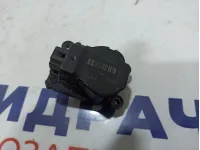 Моторчик заслонки отопителя Chevrolet Cruze 52433779.