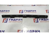 Направляющая заднего бампера центральная Chevrolet Cruze 94833091.