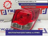 Фонарь задний наружный правый Chevrolet Cruze 95039731. Дефект крепления.