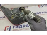 Фонарь задний наружный правый Chevrolet Cruze 95039731. Дефект крепления.