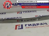 Накладка крышки багажника Chevrolet Cruze 96888802.