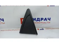 Накладка заднего крыла левого треугольник Chevrolet Cruze 95991480.