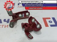 Петля двери задней правой Chevrolet Cruze . Комплект.