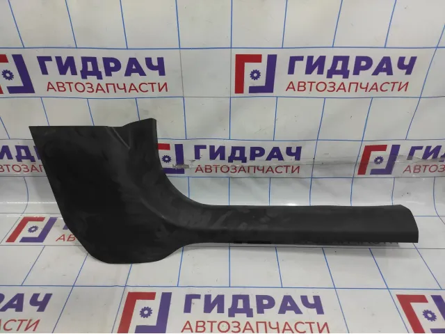 Накладка порога переднего правого внутренняя Chevrolet Cruze 95952077