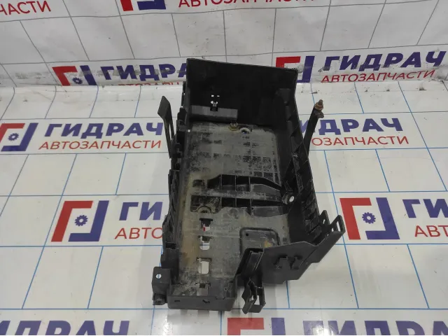 Крепление АКБ Chevrolet Cruze 13354419