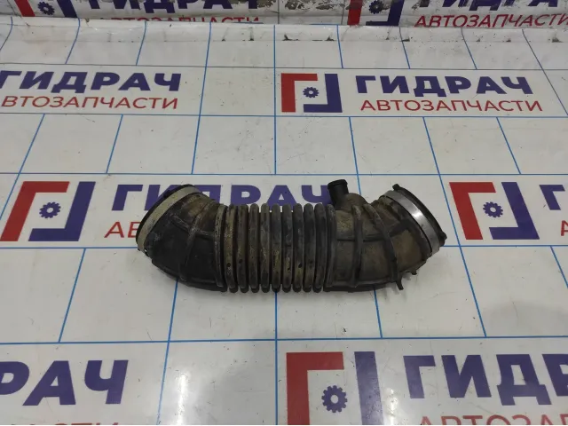 Патрубок воздушного фильтра Chevrolet Cruze 13313347