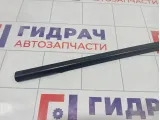 Накладка стекла переднего левого Chevrolet Cruze 95040059