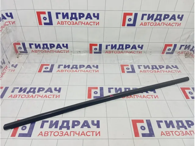 Накладка стекла заднего левого Chevrolet Cruze 95274249