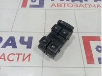 Блок управления стеклоподъемниками Chevrolet Cruze 20917577