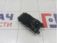Кнопка стеклоподъемника переднего правого Chevrolet Cruze 13305370