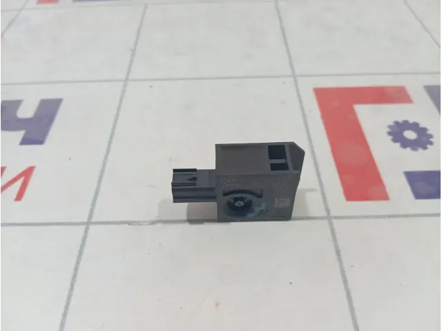 Датчик AIR BAG Chevrolet Cruze 13502577