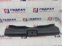 Обшивка багажника на заднюю панель Chevrolet Cruze 96961187
