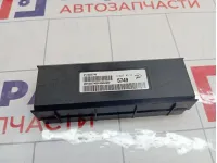 Блок управления климатической установкой Chevrolet Cruze 13505749