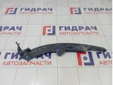 Кронштейн фар левый Chevrolet Cruze 95024143