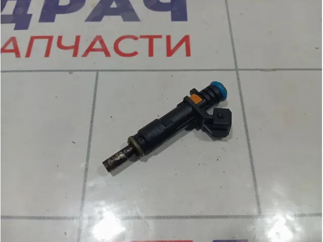 Форсунка инжекторная Chevrolet Cruze 55353806
