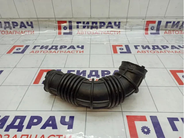 Патрубок воздушного фильтра Chevrolet Cruze 13308302