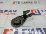 Кронштейн усилителя переднего бампера левый Chevrolet Cruze 94816321