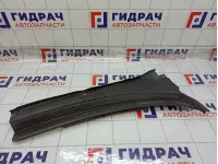 Решетка под лобовое стекло (Жабо) левая Chevrolet Cruze 95967374